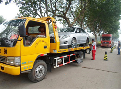  抚宁道路救援提示冬天汽车常见故障的注意事项